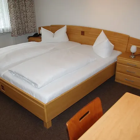 Hotel Garni Am Hechenberg 2*