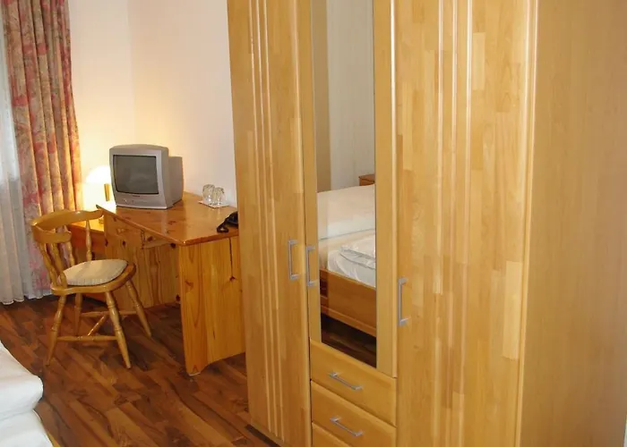 Garni Am Hechenberg 2*